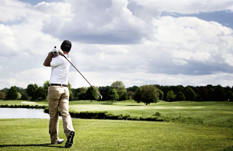 Golf near Harbor Shores on Lake Geneva.