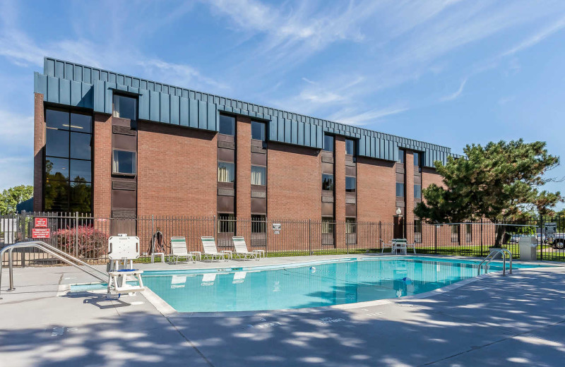 Outdoor pool at Comfort Inn Hall of Fame.