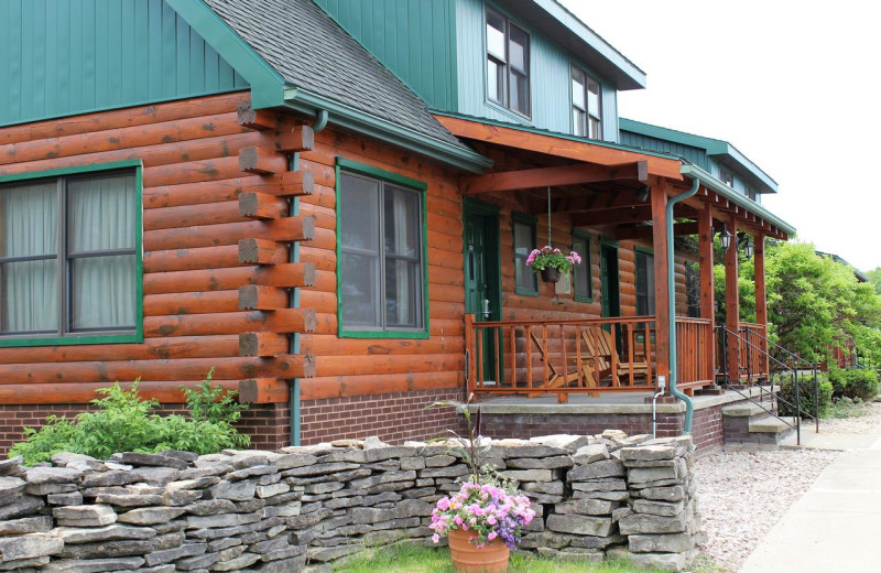 Exterior view of Stone Fence Resort.