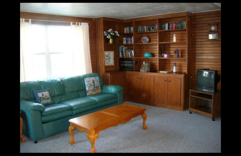 Cabin living room at Lighthouse Lodge Resort.