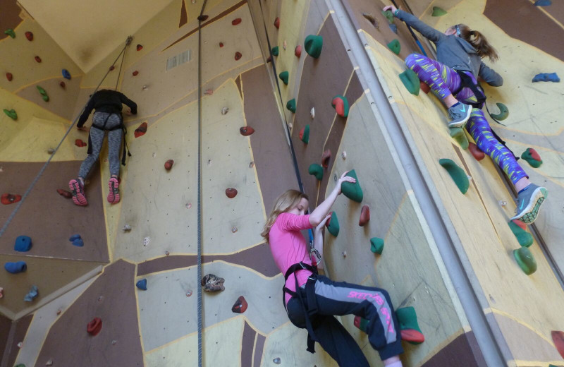 Rock climbing near Spicer Green Lake Resort.