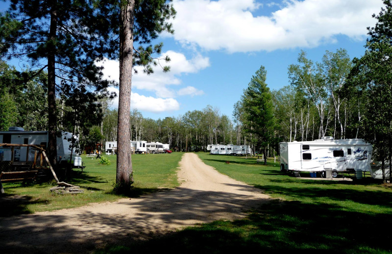 RV campground at Anderson's Starlight Bay Resort.