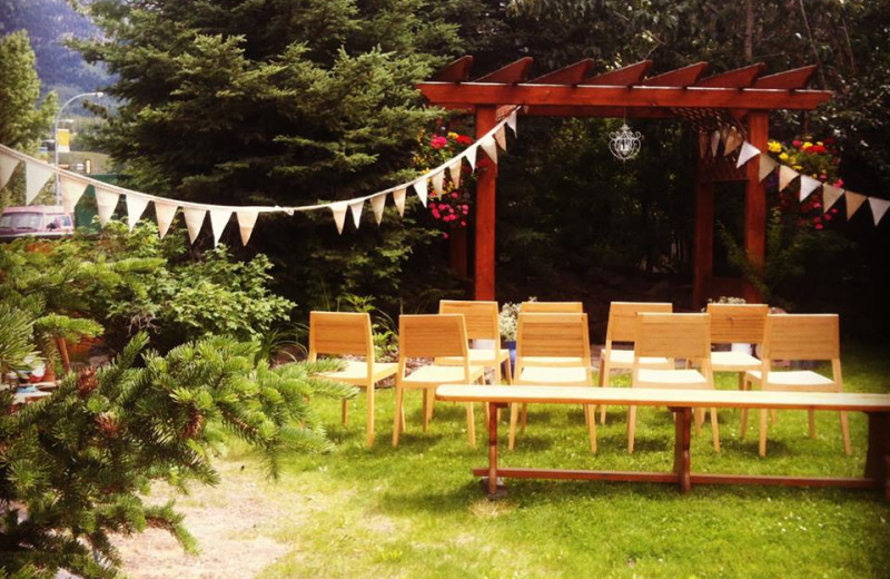 Wedding Ceremony at Paintbox Lodge