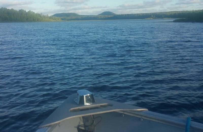 Boating at Elk Lake Wilderness Resort.