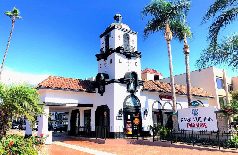 Exterior view of Park Vue Inn.