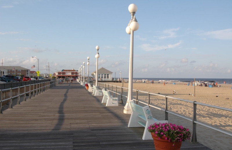 Boardwalk at Avon Manor Inn.