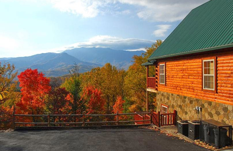 Cabin exterior at Timber Tops Luxury Cabin Rentals.