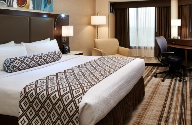 Guest room at Crowne Plaza Hotel Auburn Hills.