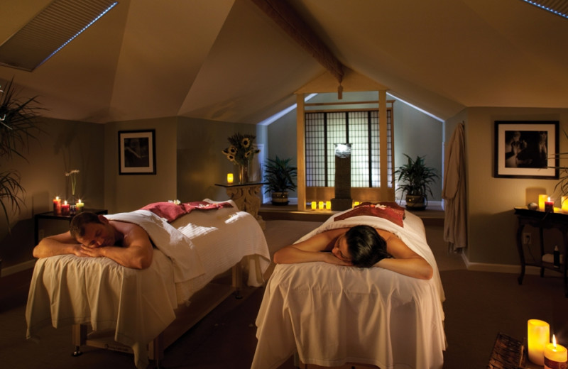Couple's massage at Gaige House Inn.