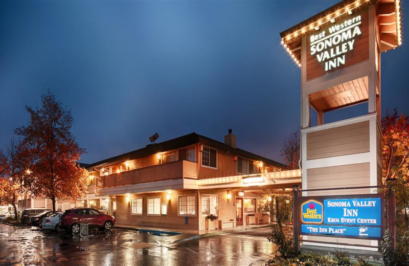 Exterior view of Best Western Sonoma Valley Inn & Krug Event Center.