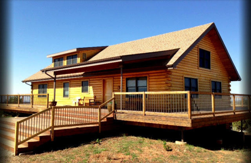 Cottage exterior at Canyonlands Lodging.