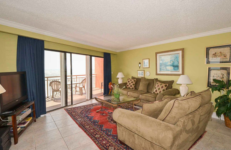 Rental living room at Florida Lifestyle Vacation Rentals, Inc.