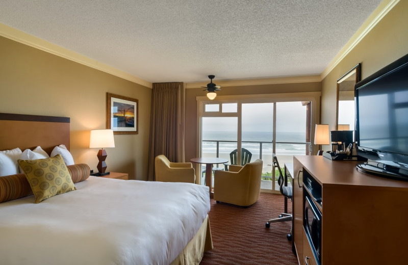 Guest room at Hallmark Resort in Newport.