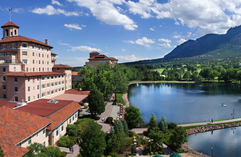 The Broadmoor (Colorado Springs, CO) - Resort Reviews