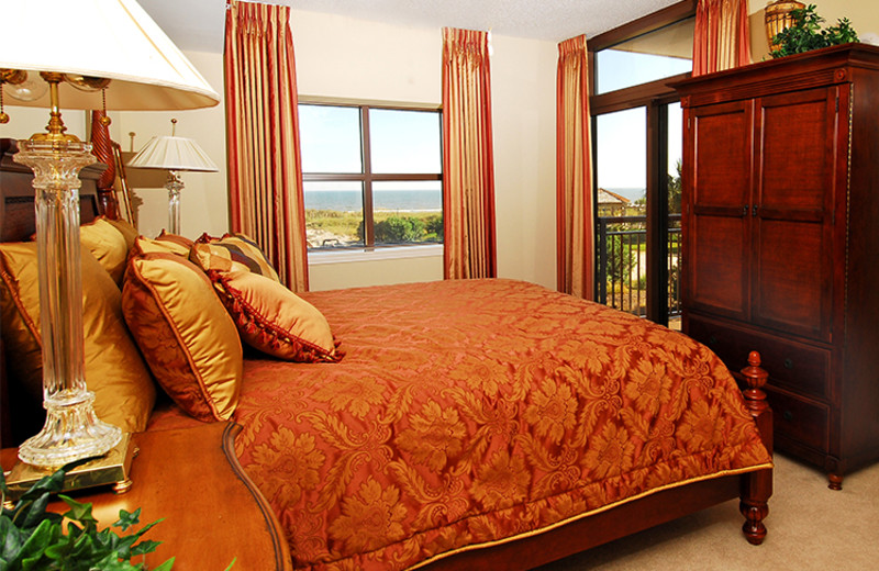 Guest room at North Beach Plantation.