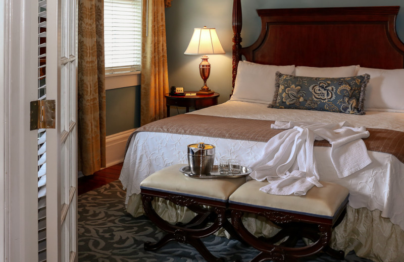 Guest room at The Marshall House.