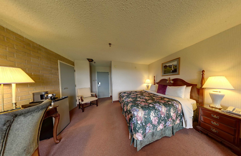 Guest room at Old Orchard Inn & Spa.