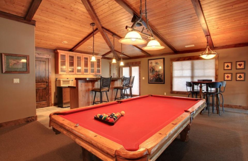 Vacation rental billiards table at Vacasa Rentals Sunriver.