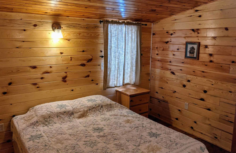 Cabin bedroom at Little Norway Resort.