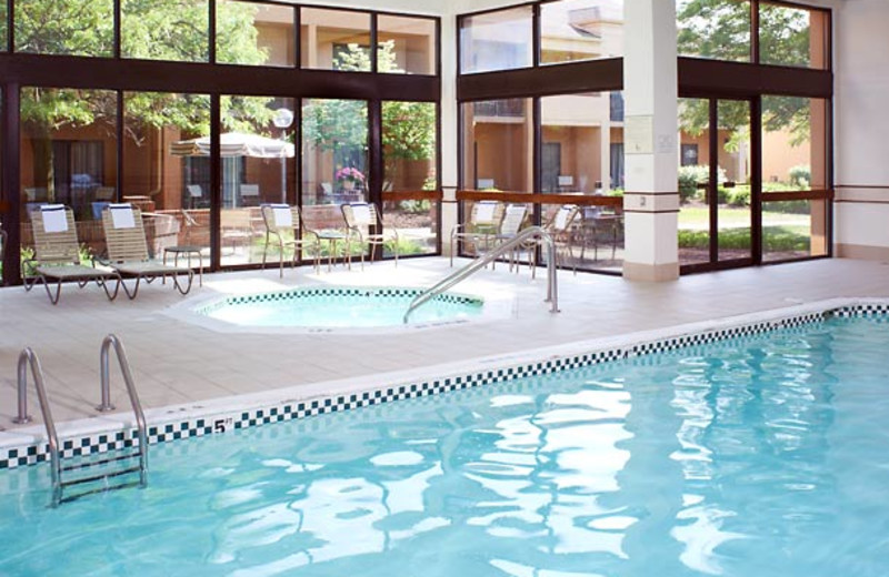 Indoor pool at Courtyard by Marriott Detroit Dearborn.