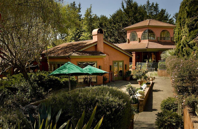 Exterior view of Sonoma Coast Villa & Spa Resort.