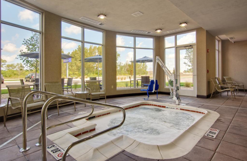 Hot tub at Hilton Garden Inn - Benton Harbor.