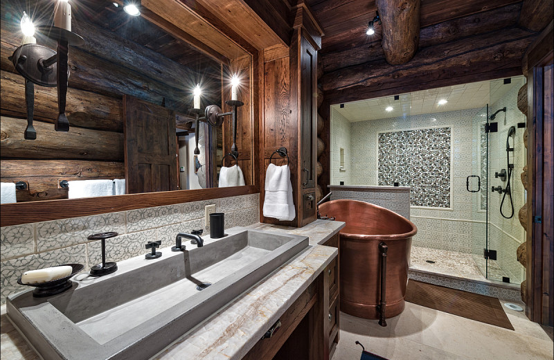 Rental bathroom at Vail Rentals by Owner.