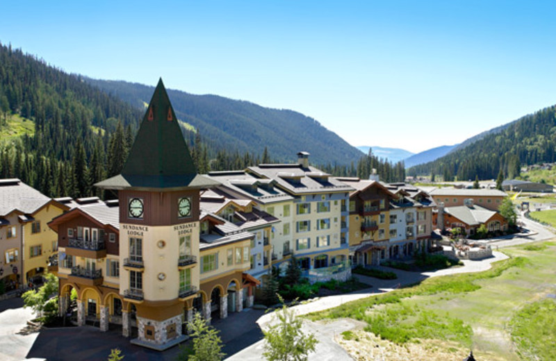 Exterior view of Sundance Lodge.