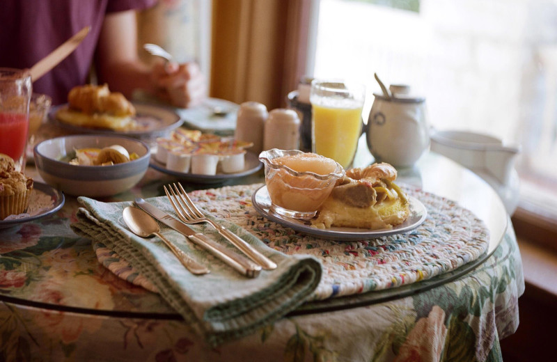 Dining at White Lace Inn.