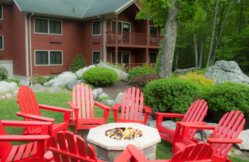 Fire pit at Minnewaska Lodge.