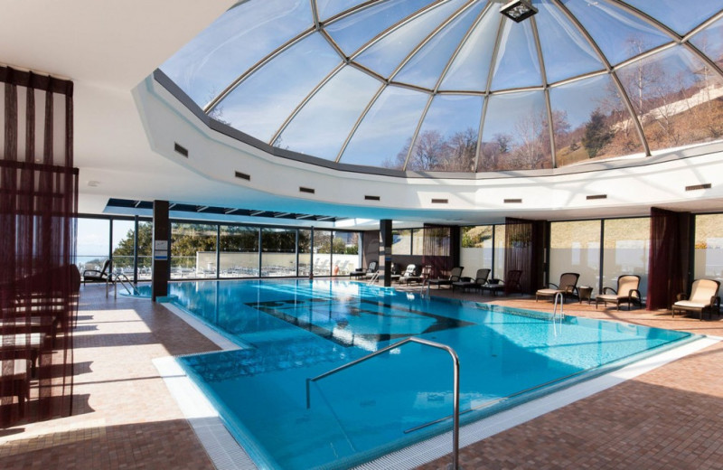 Indoor pool at Le Mirador Resort & Spa.