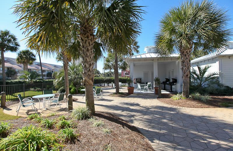 Exterior view of Sterling Shores.