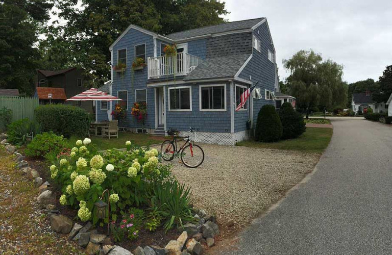 Guest cottage at Footbridge Beach Motel.