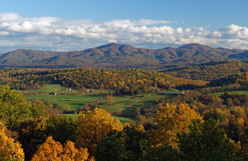 Mountains at Inn at Monticello.