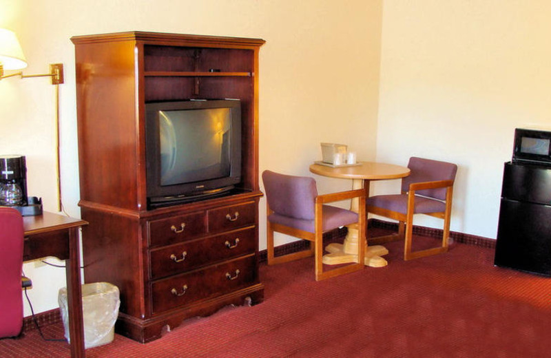 Guest room at Flagship Inn & Suites.