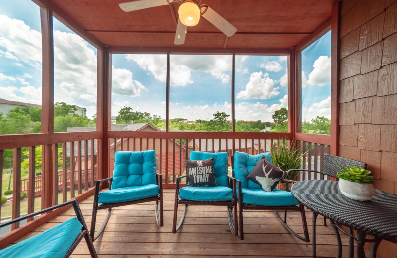 Cabin deck at Thousand Hills Vacations.