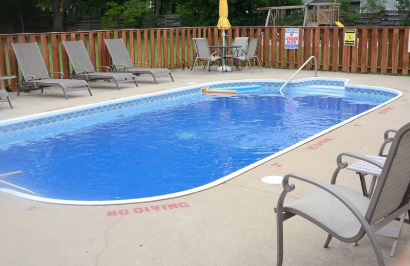 Outdoor pool at Victoria Resort Bed