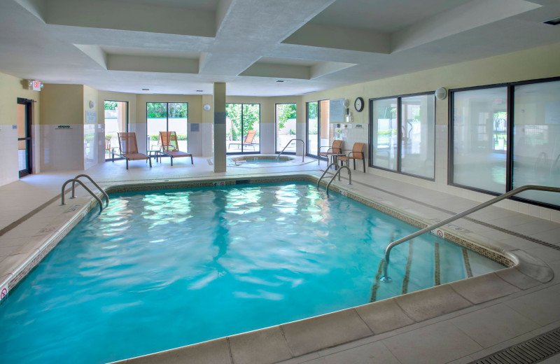 Indoor pool at Courtyard by Marriott Parsippany.