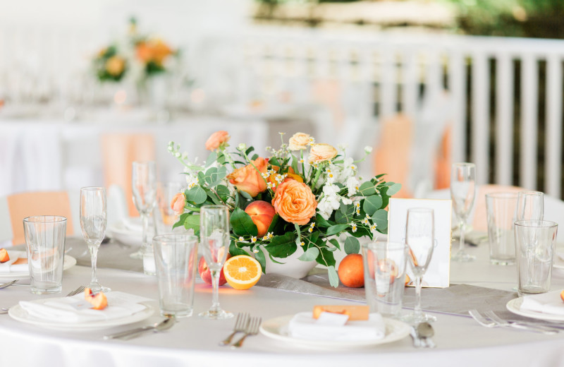 Weddings at Bay Pointe Inn Lakefront Resort.