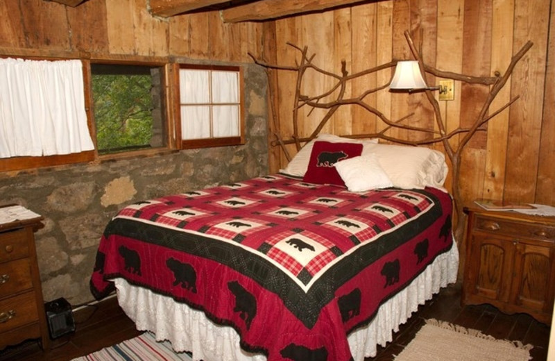 Guest Room at Smokey Shadow Lodge