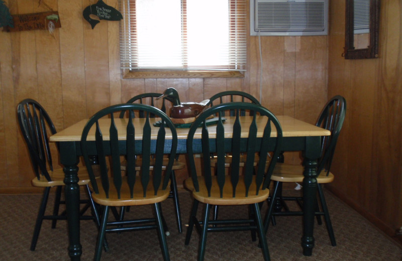 Cabin dining area at Golden Rule Resort.