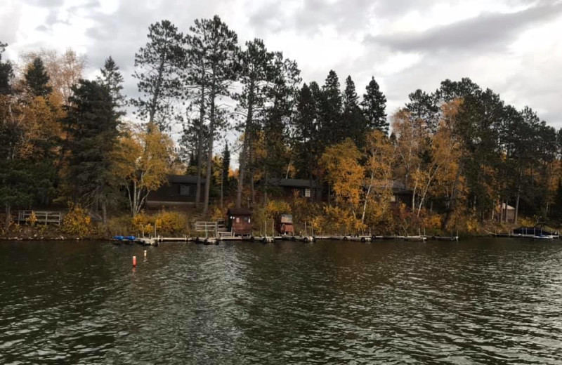 Exterior view of Spider Shores Resort.