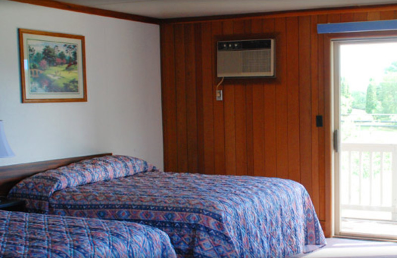 Two queen room at Thunderhart Golf Course.