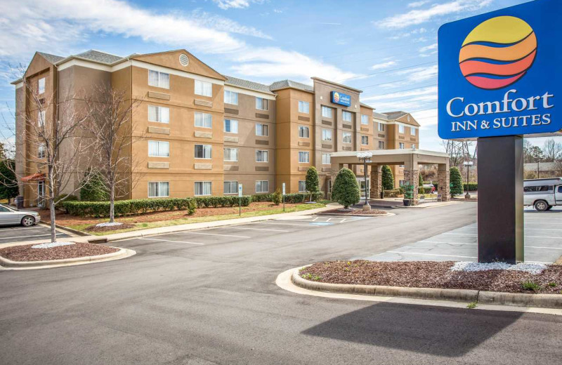 Exterior view of Fairfield Inn Kannapolis.