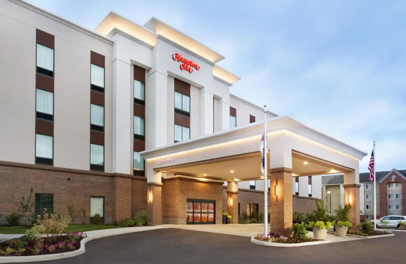 Exterior view of Hampton Inn North Olmsted.