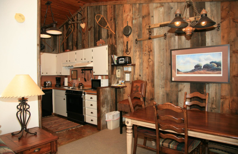 Guest kitchen at Bay Point on the Lake.