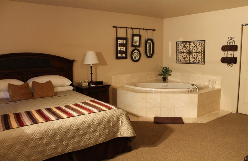 Cabin bedroom at Mount Shasta Resort.