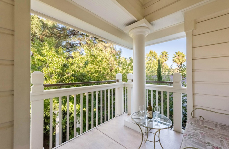 Guest balcony at The Bergson.