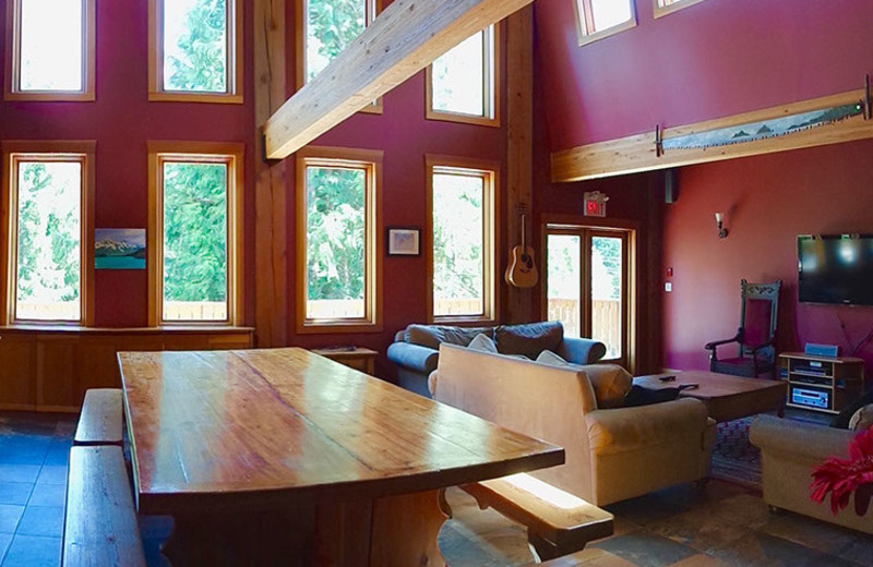 Lobby at Alpine Lodge Pension.