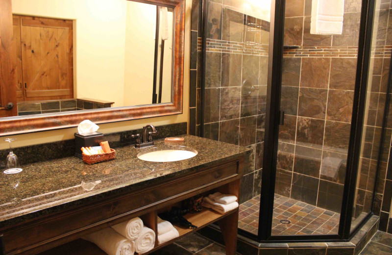 Guest bathroom at The Lodge at Whitefish Lake.